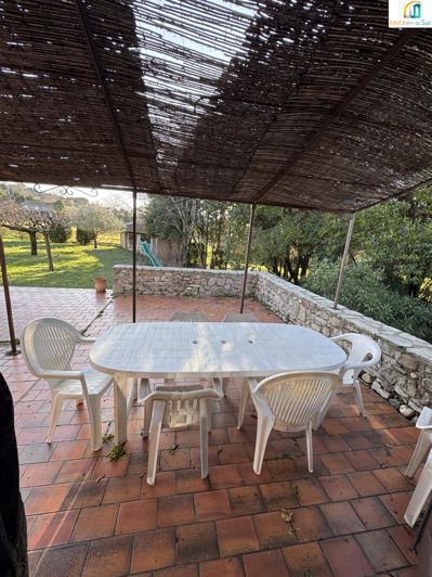 Image No.5-5 Bed House for sale