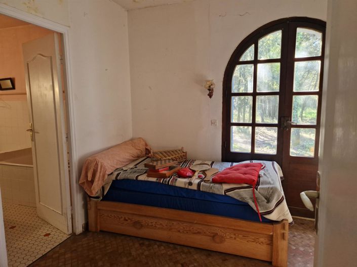 Image No.13-3 Bed House for sale