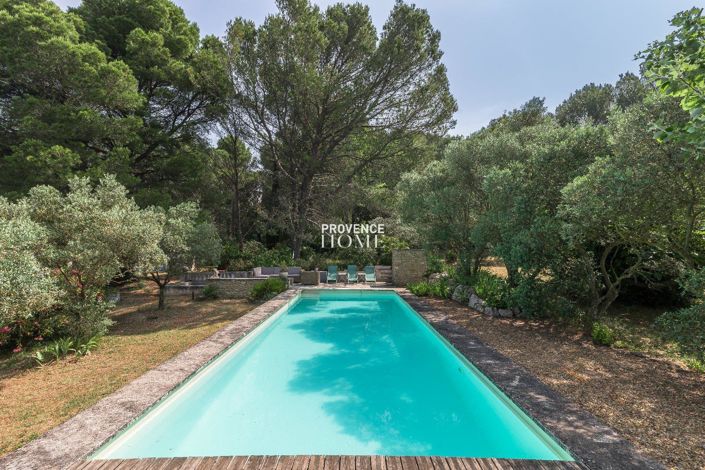 Image No.10-3 Bed House for sale