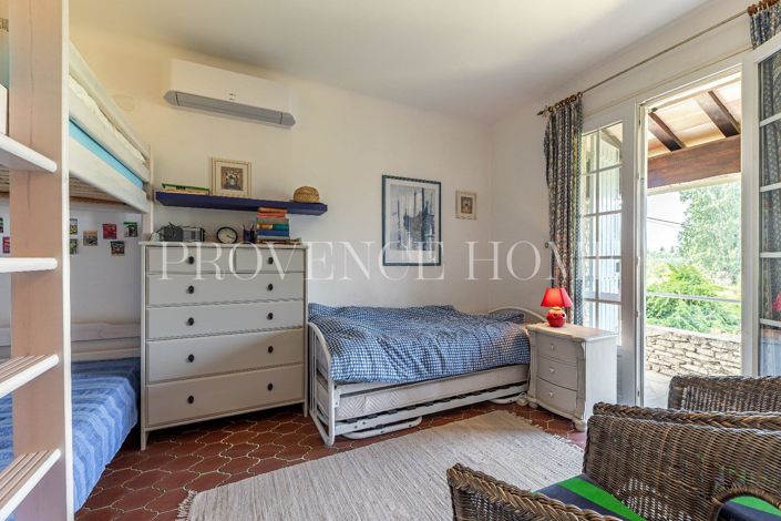 Image No.13-3 Bed House for sale