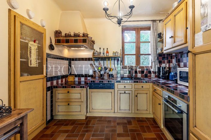 Image No.6-3 Bed House for sale