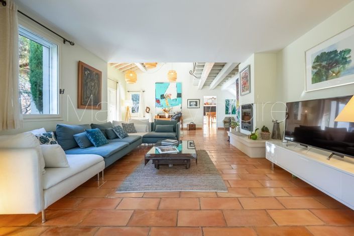 Image No.13-4 Bed House for sale