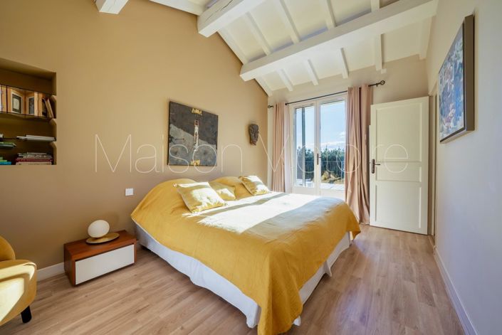 Image No.17-4 Bed House for sale