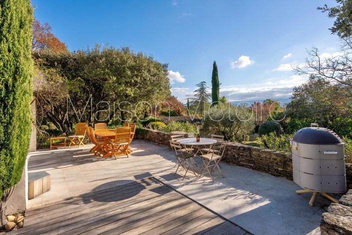 Image No.8-4 Bed House for sale