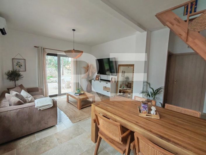 Image No.5-3 Bed House for sale