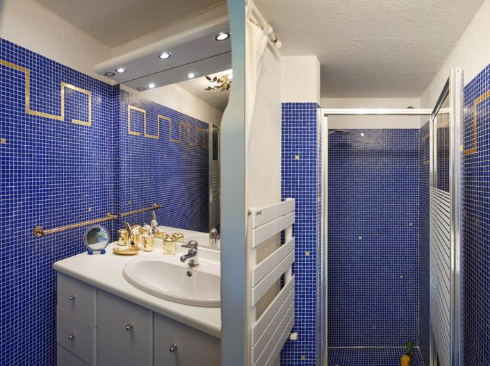 Image No.15-6 Bed House for sale