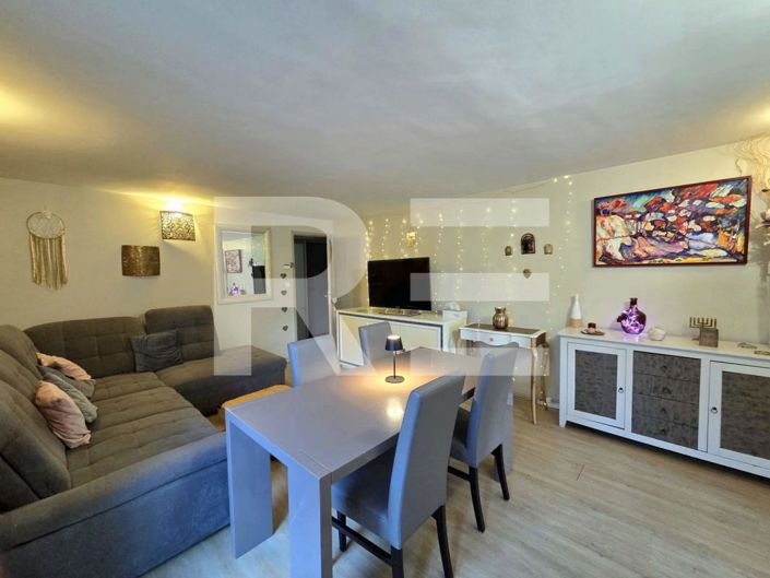 Image No.4-Appartement de 3 chambres à vendre à Nîmes