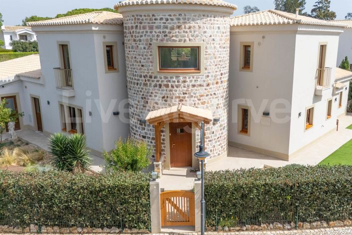 Image No.5-Maison de 4 chambres à vendre à Vila do Bispo