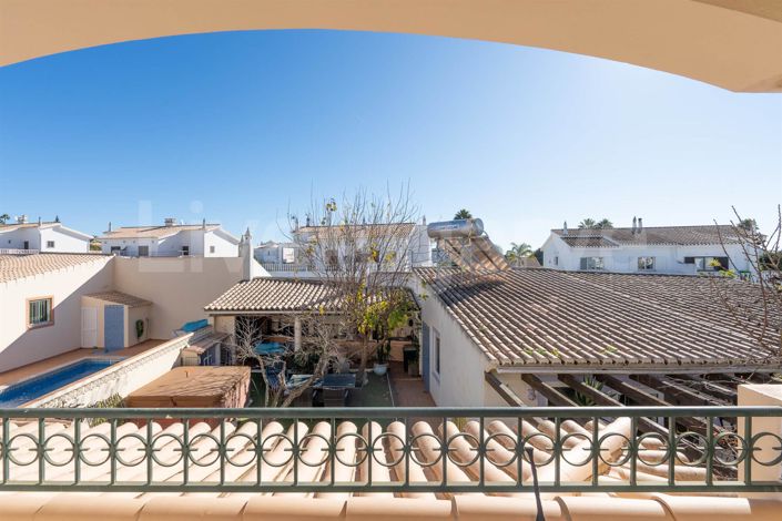 Image No.26-3 Bed House for sale