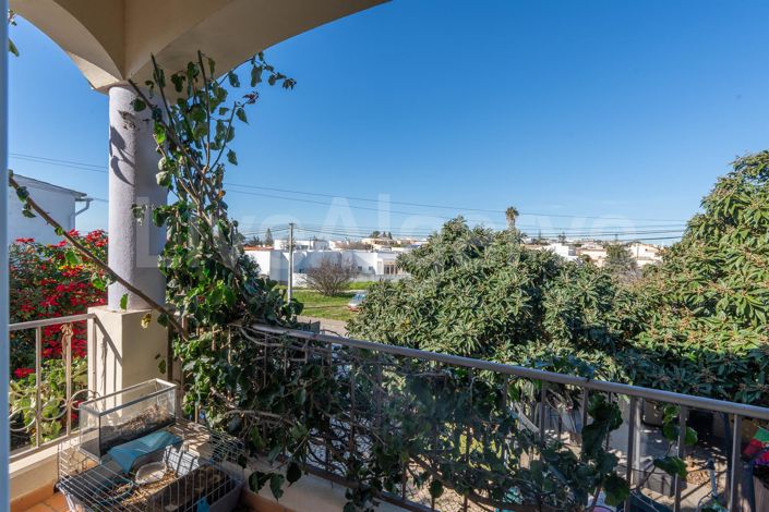 Image No.29-3 Bed House for sale