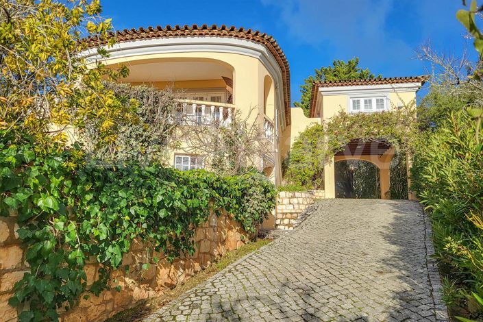 Image No.6-6 Bed House for sale