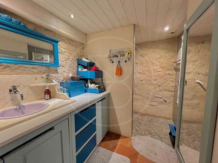 Image No.13-5 Bed House for sale