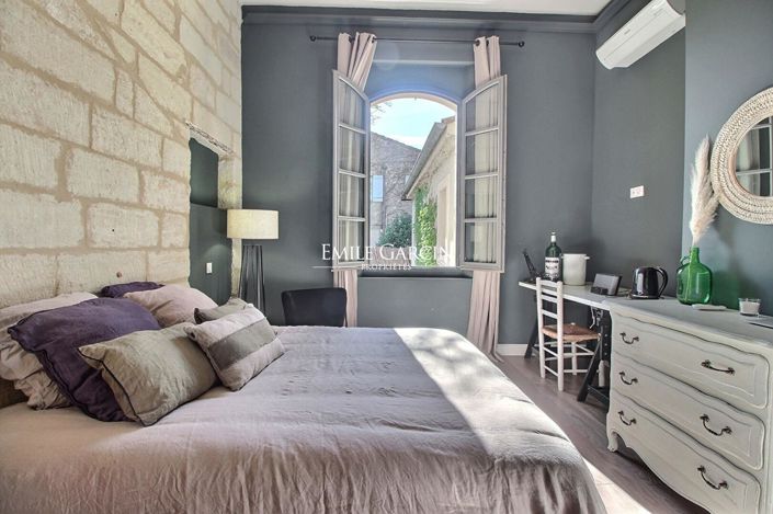 Image No.12-7 Bed House for sale