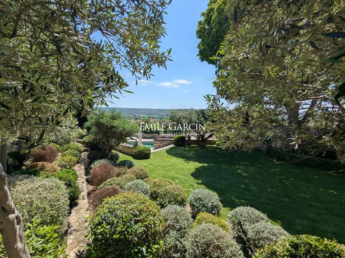 Image No.3-5 Bed House for sale