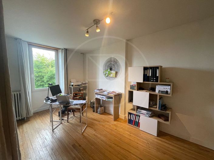 Image No.11-4 Bed House for sale