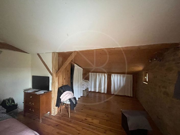 Image No.13-4 Bed House for sale