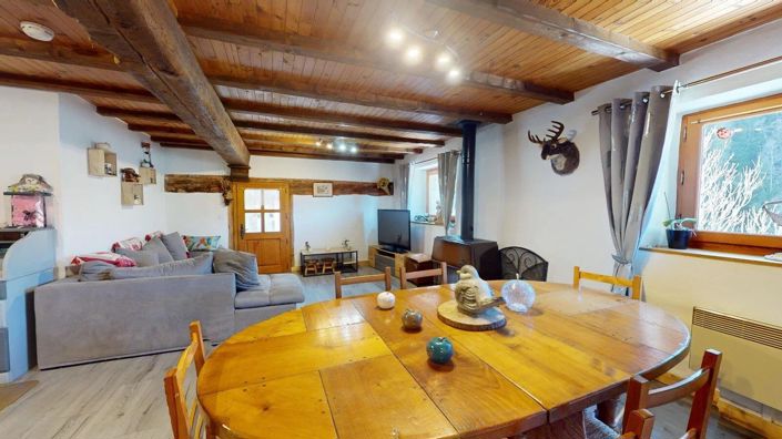 Image No.2-3 Bed House for sale