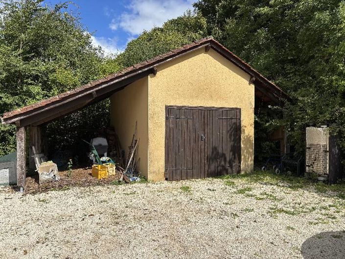 Image No.8-3 Bed House for sale