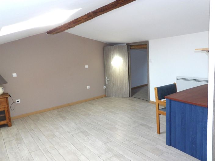 Image No.15-2 Bed House for sale