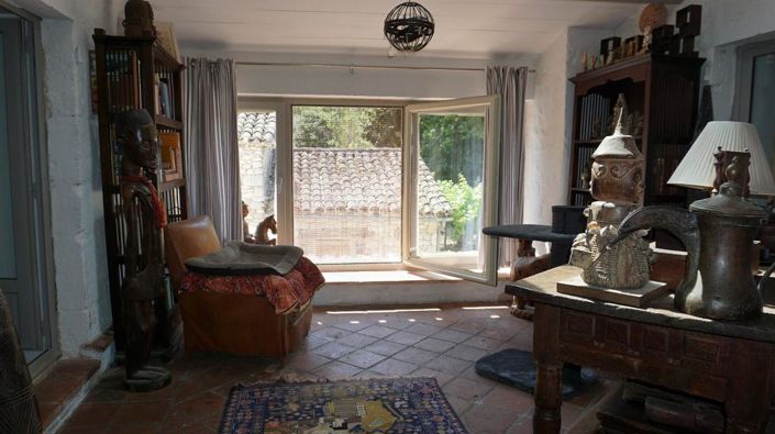 Image No.8-4 Bed House for sale