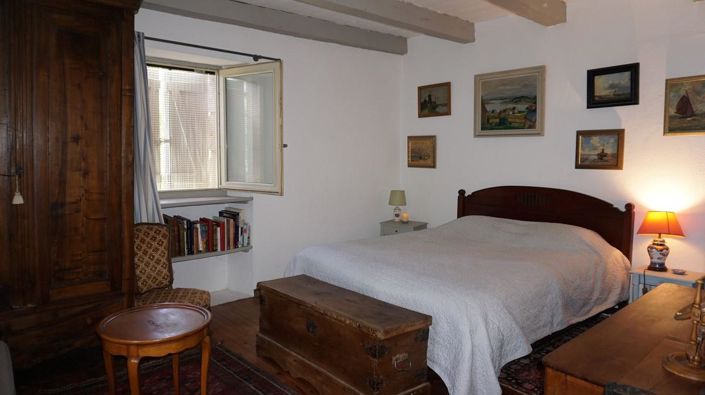 Image No.9-4 Bed House for sale