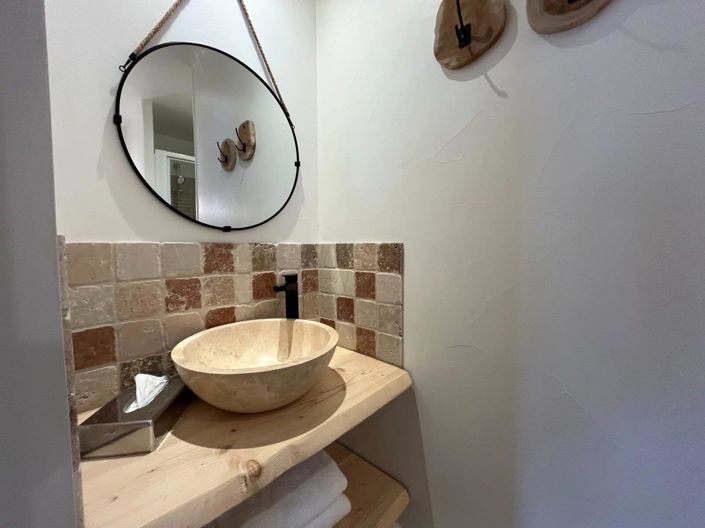 Image No.10-3 Bed Apartment for sale