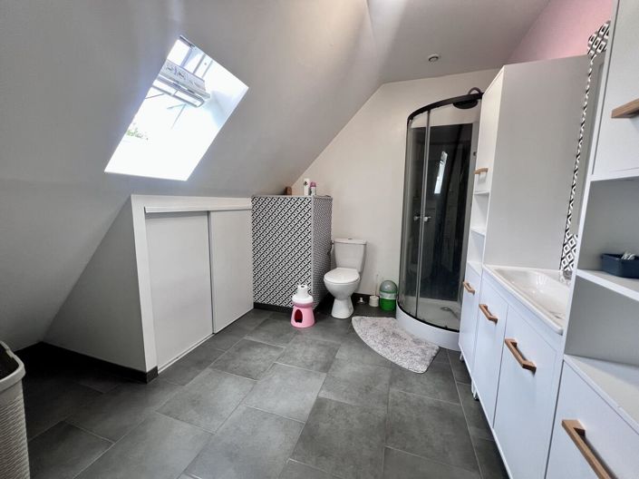 Image No.12-4 Bed House for sale