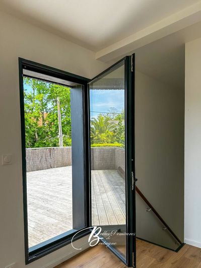 Image No.12-3 Bed House for sale