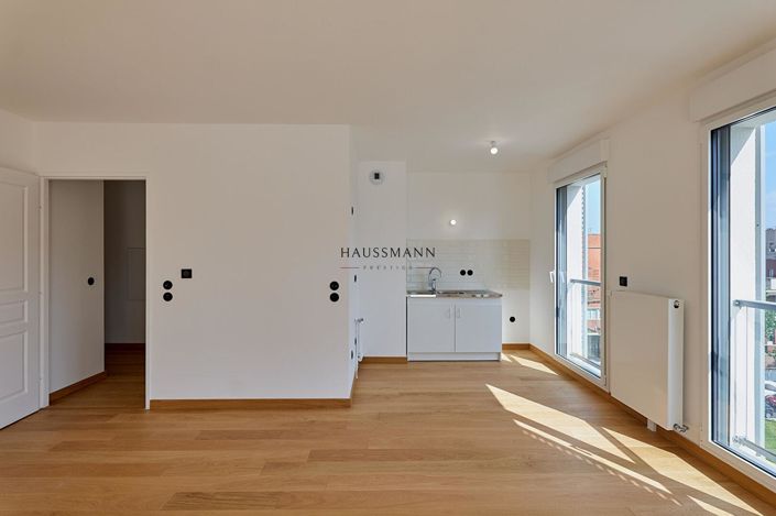 Image No.7-3 Bed Apartment for sale