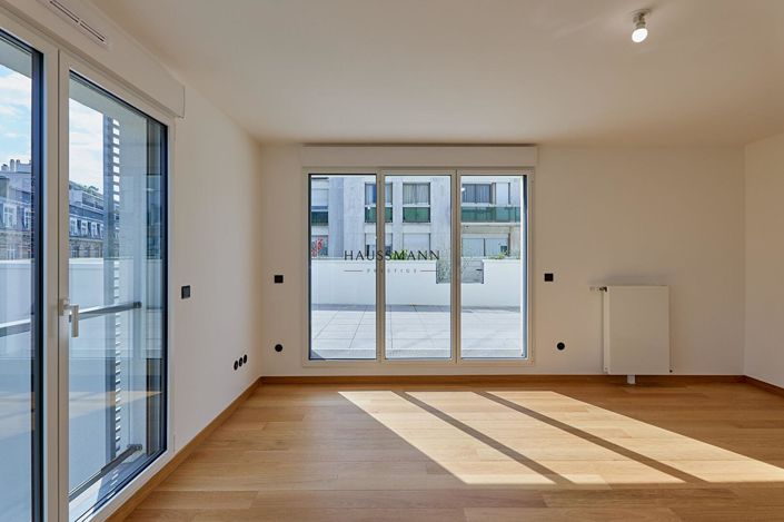 Image No.8-3 Bed Apartment for sale