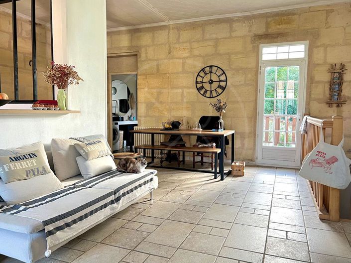 Image No.3-Maison de 2 chambres à vendre à Cenon