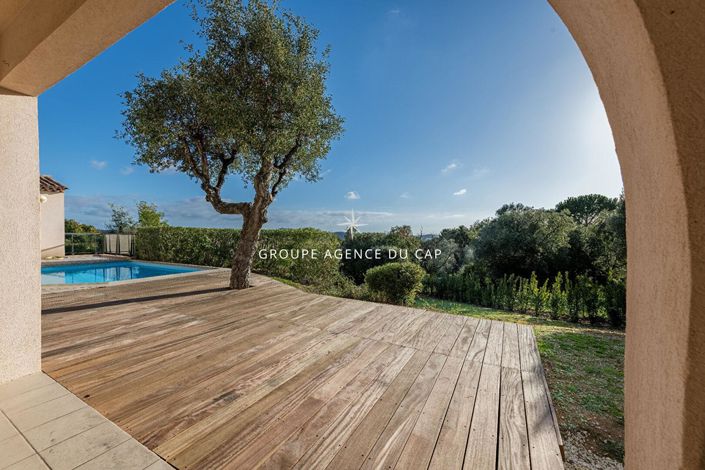 Image No.16-4 Bed House for sale