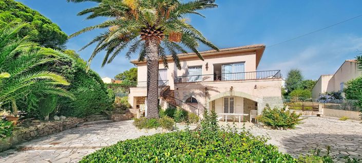 Image No.2-Maison de 4 chambres à vendre à Var