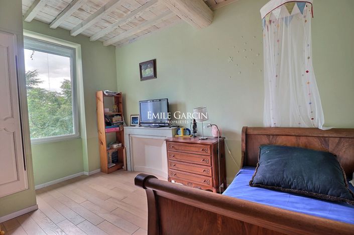 Image No.6-5 Bed House for sale