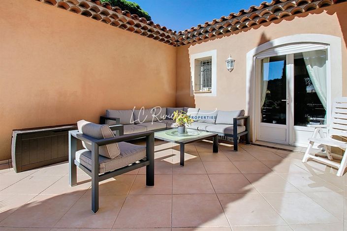 Image No.18-4 Bed House for sale