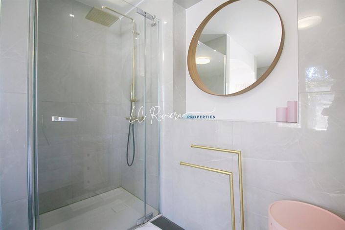 Image No.11-4 Bed House for sale