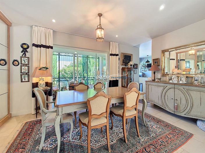 Image No.3-4 Bed House for sale