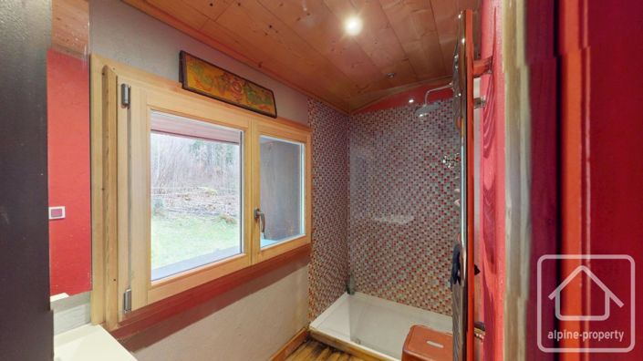 Image No.16-5 Bed Property for sale