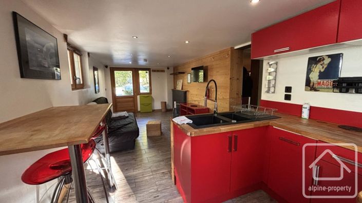 Image No.23-5 Bed Property for sale