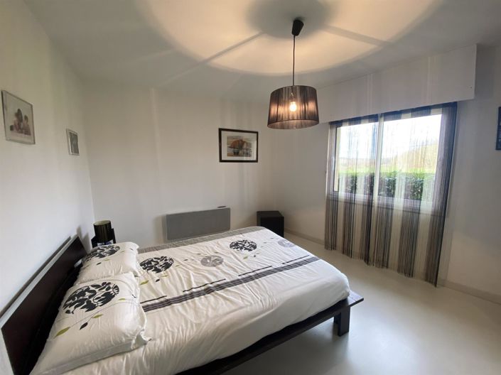 Image No.14-5 Bed House for sale