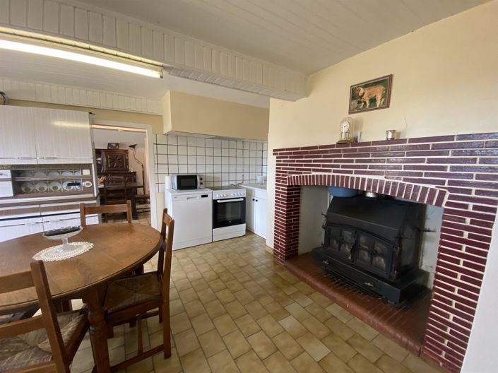 Image No.25-5 Bed House for sale