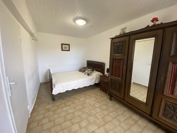 Image No.27-5 Bed House for sale