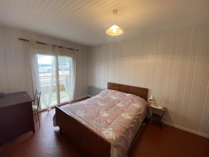 Image No.28-5 Bed House for sale