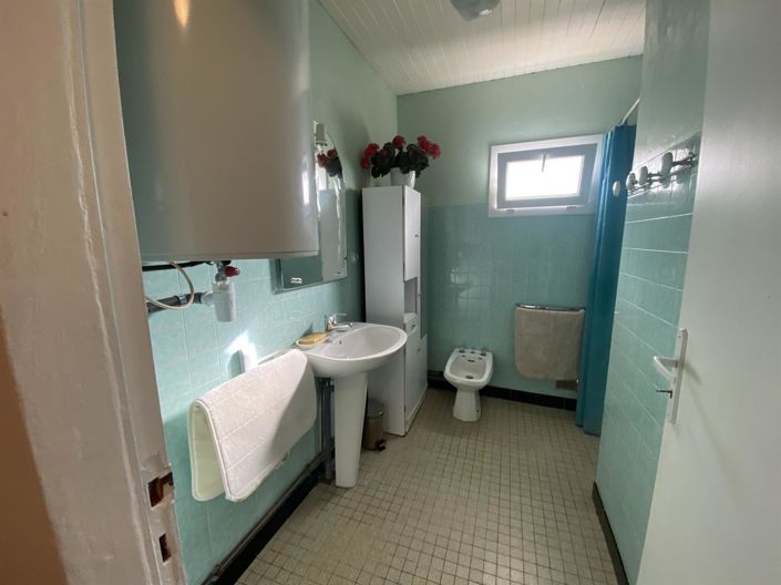 Image No.29-5 Bed House for sale