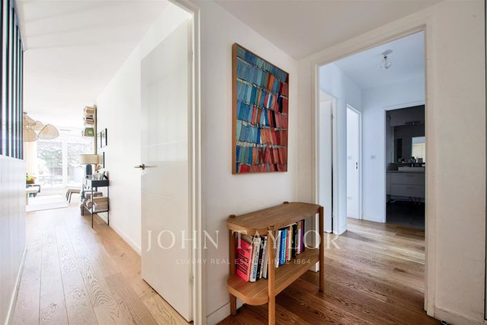 Image No.10-2 Bed Apartment for sale