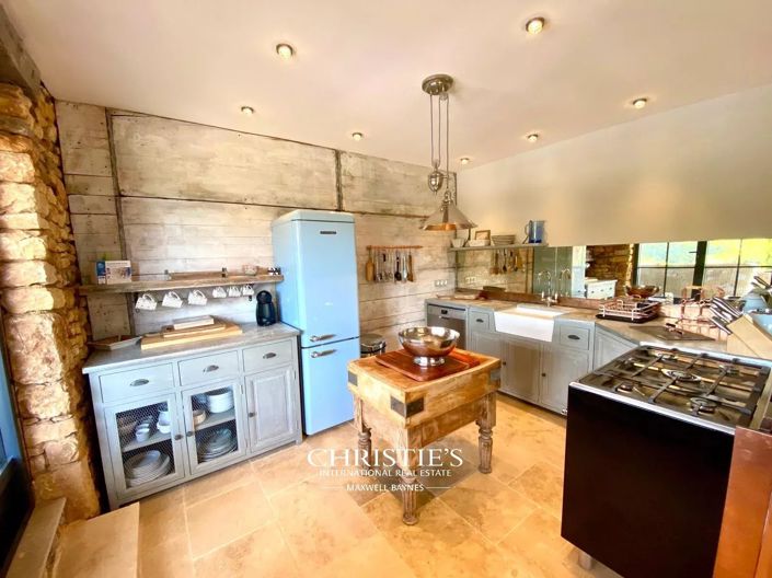 Image No.22-6 Bed House for sale