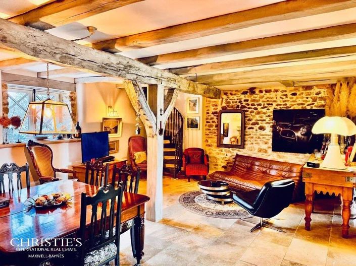 Image No.6-6 Bed House for sale