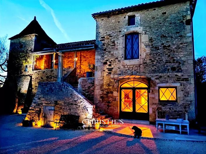 Image No.7-6 Bed House for sale