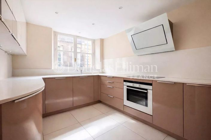 Image No.3-Appartement de 3 chambres à vendre à Bordeaux