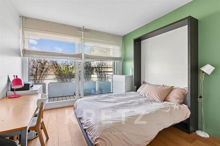 Image No.12-4 Bed Apartment for sale